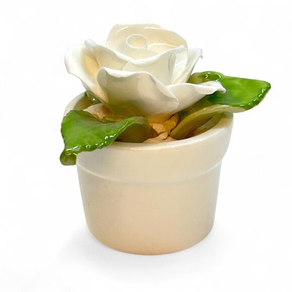 VTG Staffordshire House of Goebel Fine Bone China White Flower In White Pot 2" - Picture 5 of 5